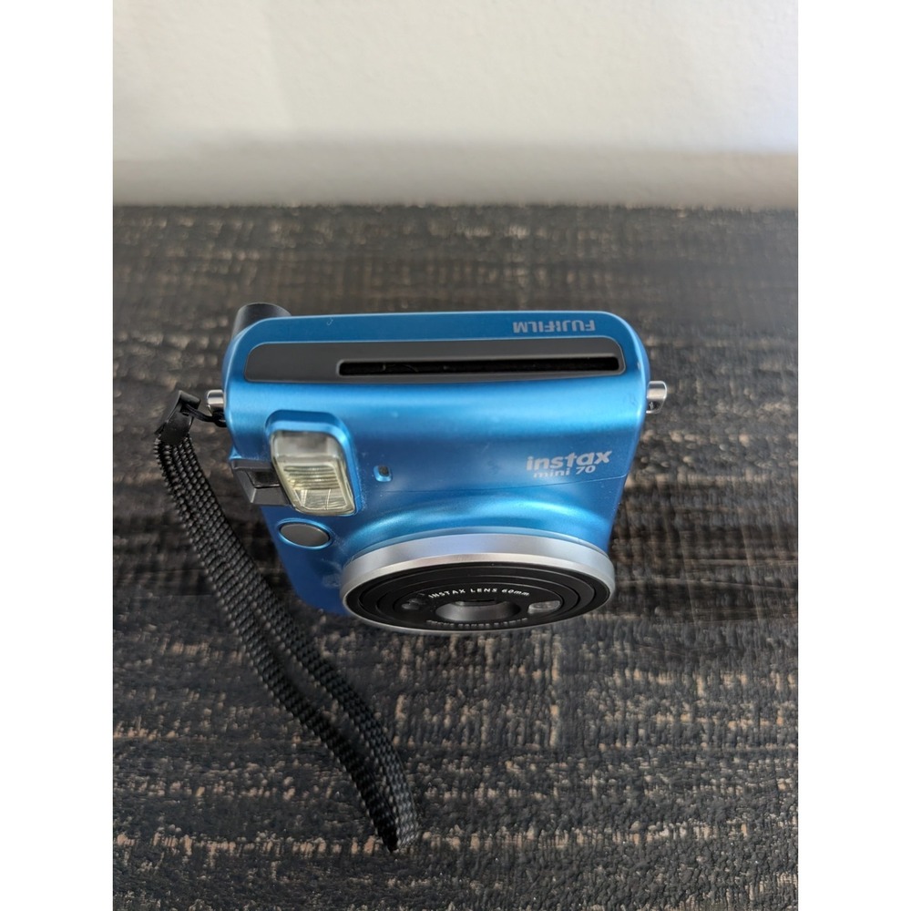 Fujifilm Instax Mini 70 BLUE Instant Film Camera Fully Tested works - Picture 2 of 11